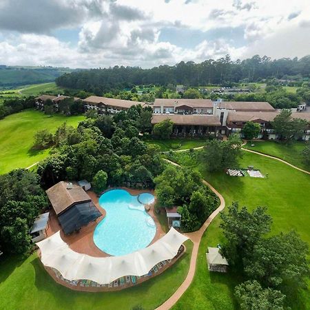 Drakensberg Sun Resort Cathkin Park 외부 사진