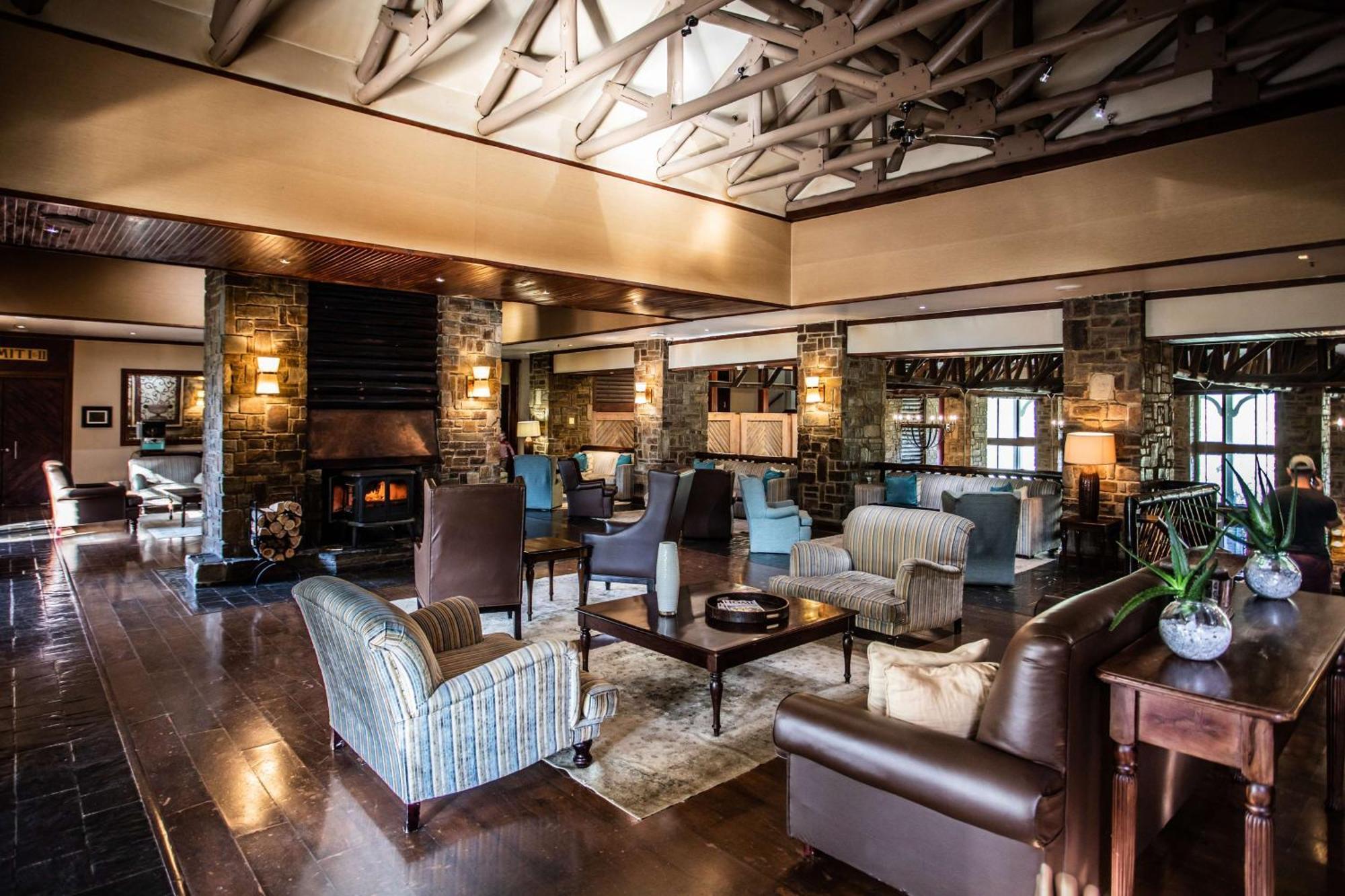 Drakensberg Sun Resort Cathkin Park 외부 사진