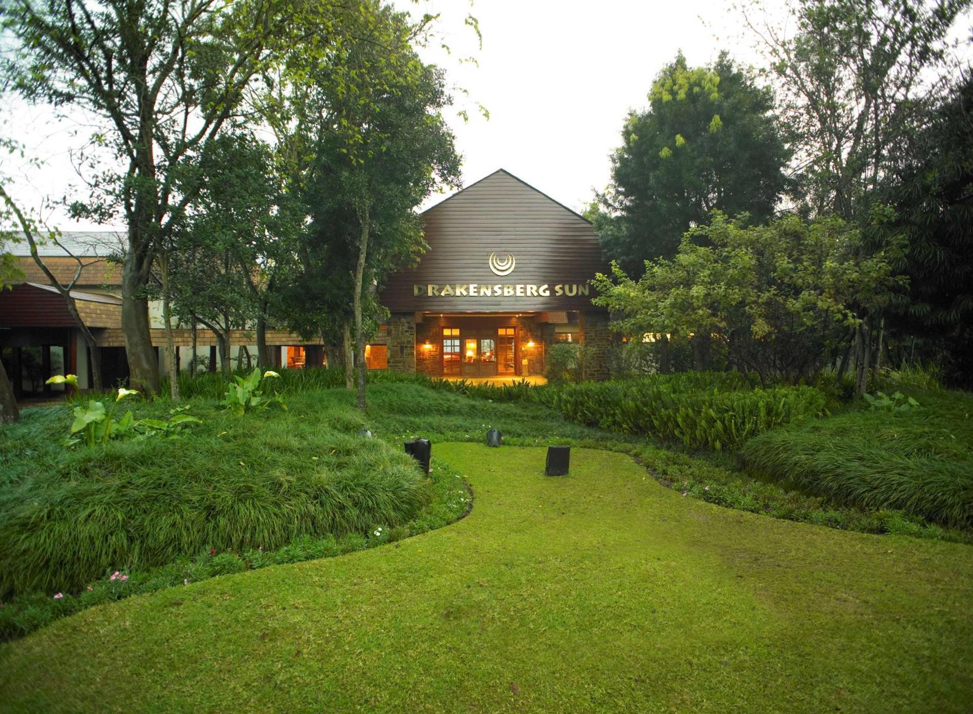 Drakensberg Sun Resort Cathkin Park 외부 사진