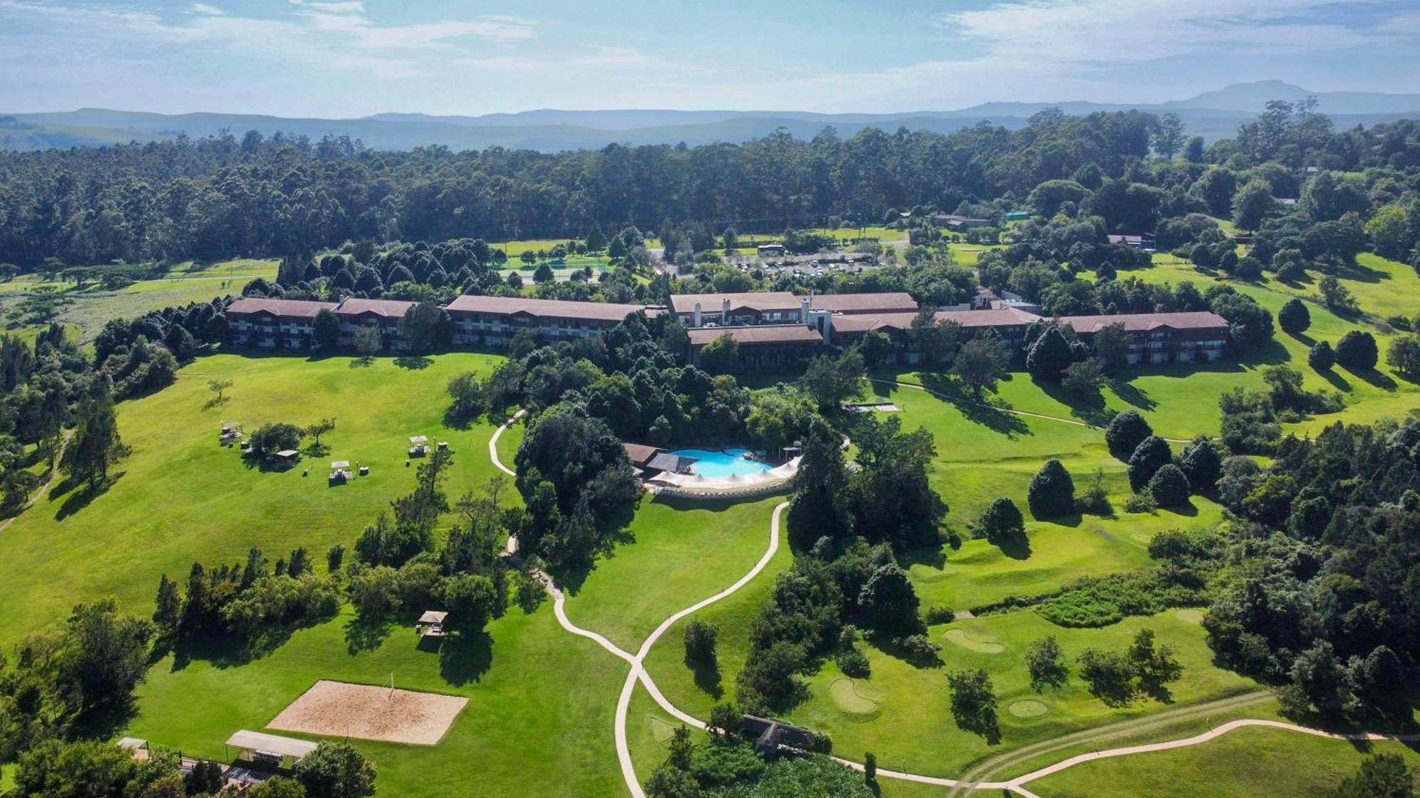 Drakensberg Sun Resort Cathkin Park 외부 사진