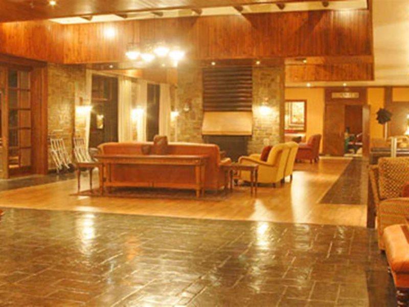 Drakensberg Sun Resort Cathkin Park 외부 사진
