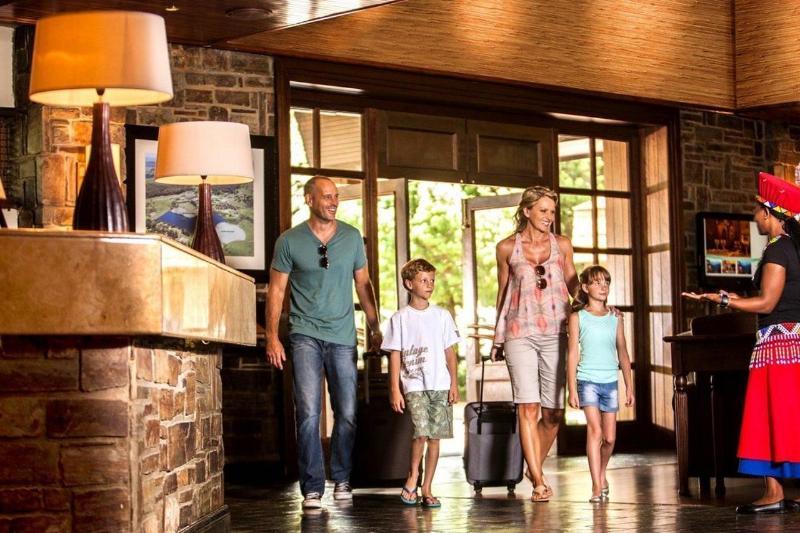 Drakensberg Sun Resort Cathkin Park 외부 사진
