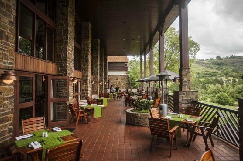 Drakensberg Sun Resort Cathkin Park 외부 사진